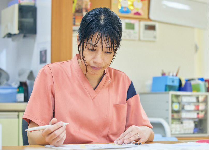 栗原 由衣